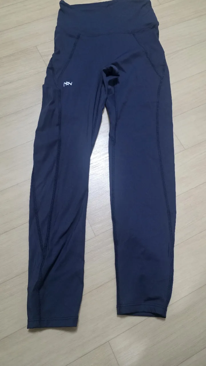 우먼 시그니처 9부 레깅스 - 네이비 S 리뷰