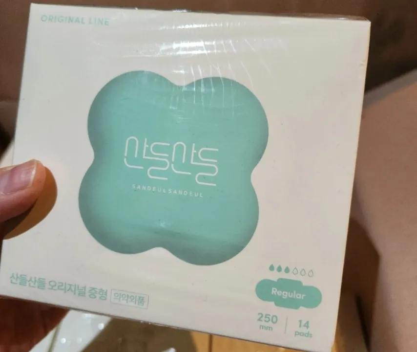 산들산들 생리대 중형 (14p) 리뷰