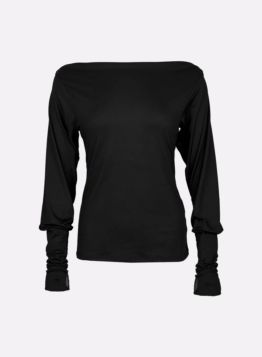 레르 백 슬릿 보트 넥 티셔츠 블랙