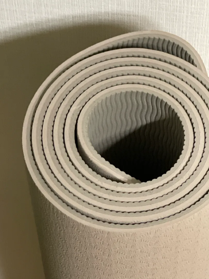 요가매트 베이지투톤 리뷰